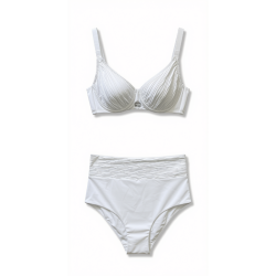 Bikini Donna – Set Due Pezzi Total White, Top a Balconcino Plissettato con Ferretto e Slip a Vita Alta "Sculpt"
